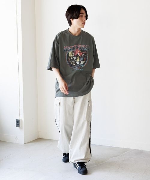PBLIM（ページボーイリム）の「PBLIM/ロックバンドＴ（Tシャツ/カットソー・レディース・ネイビー/グレイッシュベージュ/チャコールグレー・SMALL/MEDIUM）」の7枚目の写真