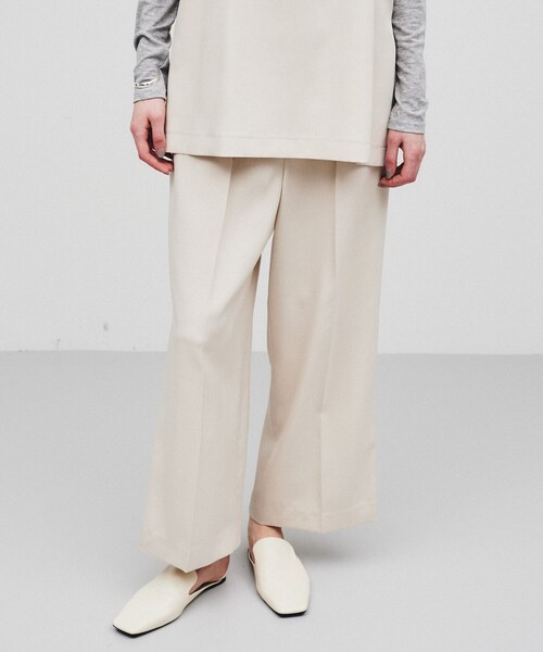 cloenc（クロエンス）の「◆【手洗い可／セットアップ】タックストレートパンツ（その他パンツ・レディース・ライトグレー/ダークグレー/ライトベージュ・01/02/03）」の8枚目の写真