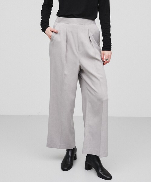 cloenc（クロエンス）の「◆【手洗い可／セットアップ】タックストレートパンツ（その他パンツ・レディース・ライトグレー/ダークグレー/ライトベージュ・01/02/03）」の15枚目の写真