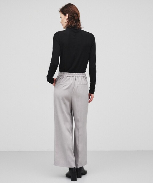 cloenc（クロエンス）の「◆【手洗い可／セットアップ】タックストレートパンツ（その他パンツ・レディース・ライトグレー/ダークグレー/ライトベージュ・01/02/03）」の20枚目の写真