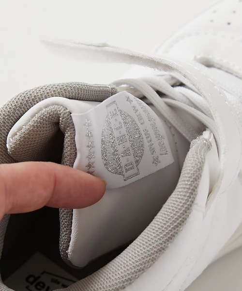 devirock（デビロック）の「【DANCE】ミッドカットスニーカー（クッションインソール付き）（スニーカー・キッズ・ホワイト/ブラック・23.0cm/22.0cm/21.0cm/20.0cm/19.0cm/18.0cm/17.0cm）」の12枚目の写真