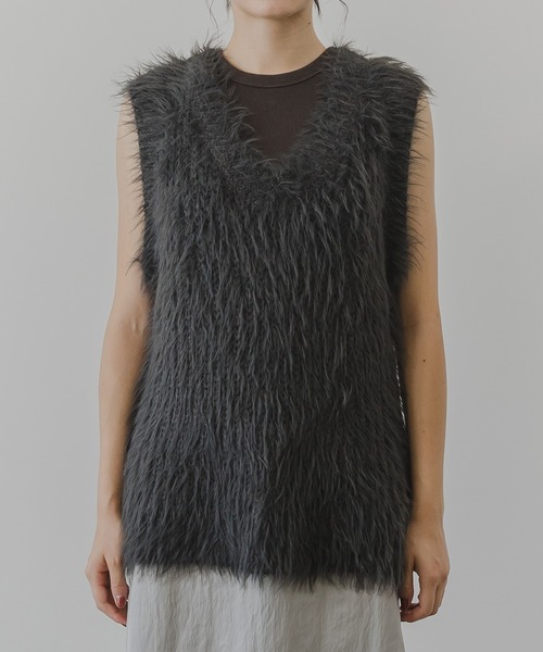 rectangle(レクタングル)の「フェザーヤーンVネックベスト(ニット/セーター・レディース・アイボリー/チャコールグレー/ベージュ・FREE)」の19枚目の写真