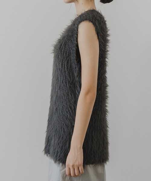 rectangle(レクタングル)の「フェザーヤーンVネックベスト(ニット/セーター・レディース・アイボリー/チャコールグレー/ベージュ・FREE)」の21枚目の写真