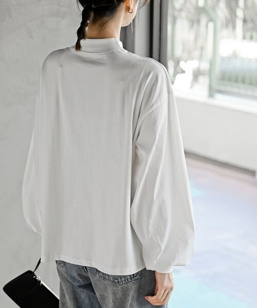 rps（アールピーエス）の「ボリューム袖ハイネックカットプルオーバー（Tシャツ/カットソー・レディース・アイボリー/ブラック/その他/オフホワイト・フリー）」の7枚目の写真