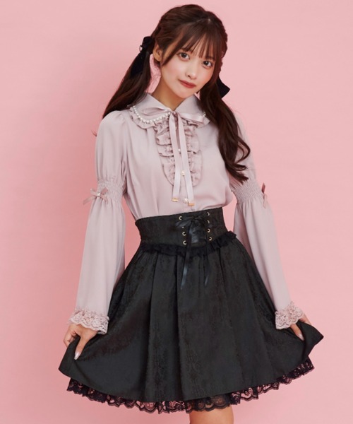 Secret Honey(シークレットハニー)の「パール襟フレア袖ブラウス(シャツ/ブラウス・レディース・オフホワイト/ピンク/ブラック/ワインレッド・MEDIUM)」の4枚目の写真
