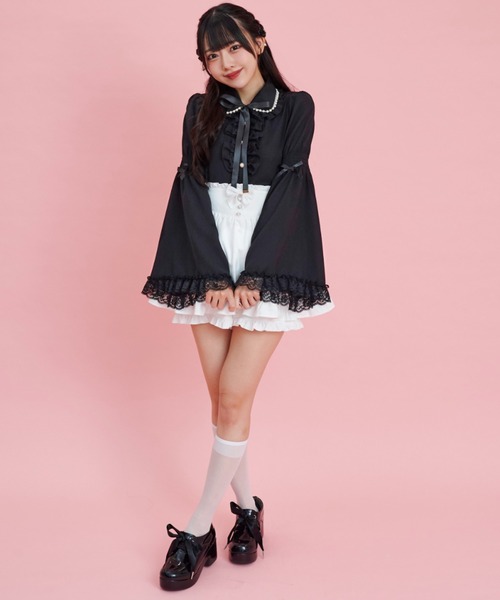 Secret Honey(シークレットハニー)の「パール襟フレア袖ブラウス(シャツ/ブラウス・レディース・オフホワイト/ピンク/ブラック/ワインレッド・MEDIUM)」の9枚目の写真