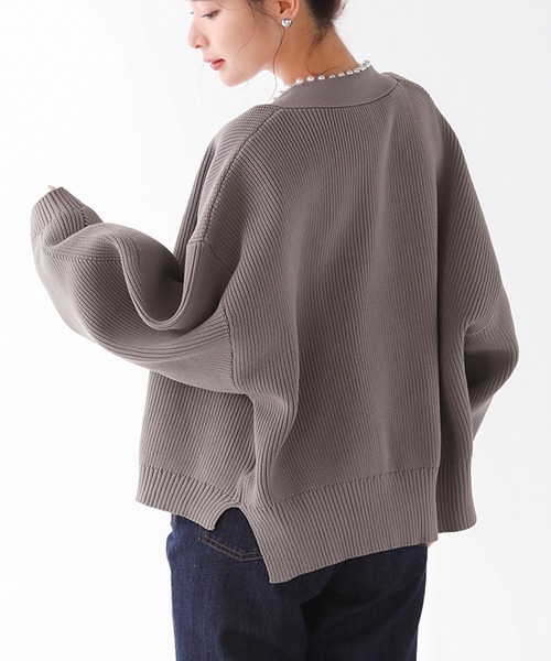 Fit more(フィットモア)の「ボリュームスリーブパールニットカーディガン(カーディガン/ボレロ・レディース・ブラック/グレー・FREE)」の7枚目の写真