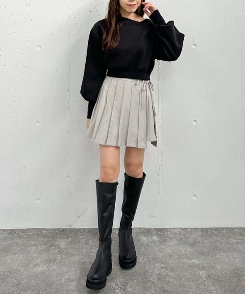 archives（アルシーヴ）の「ダンボールオフショルプルオーバー（スウェット・レディース・チャコールグレー/ブラック/アイボリー・MEDIUM）」の15枚目の写真