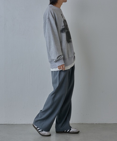 COLONY 2139（コロニートゥーワンスリーナイン）の「スモークプリントクルースウェット（スウェット・メンズ・グレー/ブラック/ホワイト・MEDIUM/LARGE）」の4枚目の写真