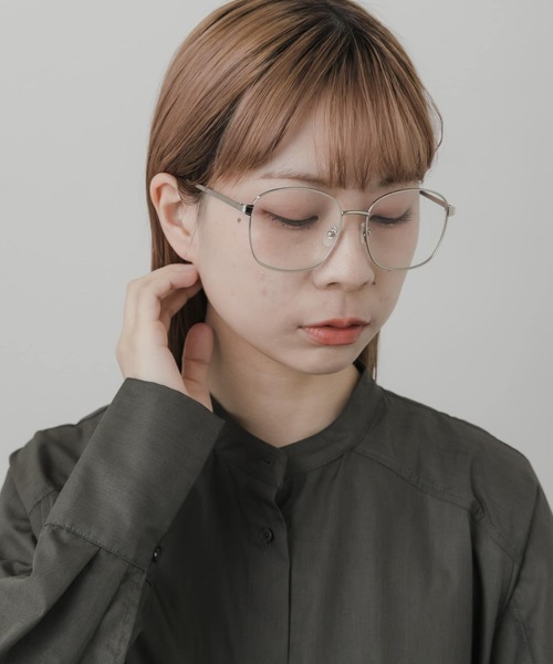 SMELLY（スメリー）の「ビッグシェイプダテメガネ（メガネ・レディース・シルバー・-）」の6枚目の写真