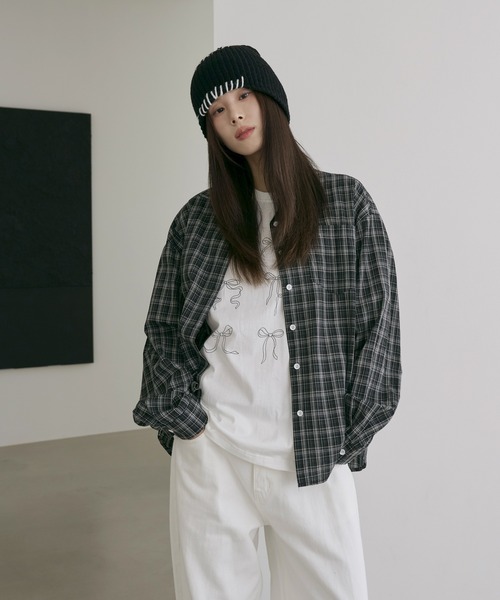 UNE MANSION（ユヌマンション）の「ユニークステッチ刺繍ニットビニー（ニットキャップ/ビーニー・レディース・ブラック/ブラウン・ONE SIZE）」の11枚目の写真