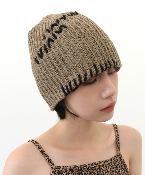UNE MANSION（ユヌマンション）の「ユニークステッチ刺繍ニットビニー（ニットキャップ/ビーニー・レディース・ブラック/ブラウン・ONE SIZE）」の19枚目の写真