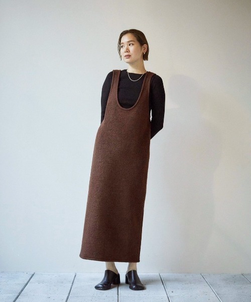TODAYFUL（トゥデイフル）の「Cropped Smooth Knit（Tシャツ/カットソー・レディース・キナリ/バーガンディー/ブラック/グレー・FREE）」の7枚目の写真