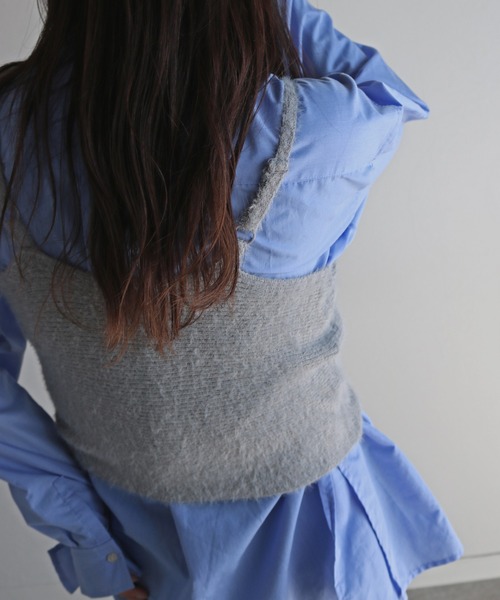 COURO（コウロ）の「ショートフェザーツイストビスチェ（ベスト・レディース・アイボリー/ブラック/グレー/ベージュ・M）」の16枚目の写真