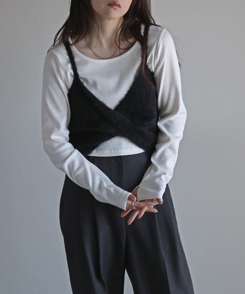 COURO（コウロ）の「ショートフェザーツイストビスチェ（ベスト・レディース・アイボリー/ブラック/グレー/ベージュ・M）」の9枚目の写真