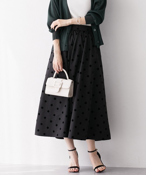 nissen（ニッセン）の「ドット柄フロッキースカート（スカート・レディース・ブラック/ベージュ・LL/S/M/L）」の4枚目の写真