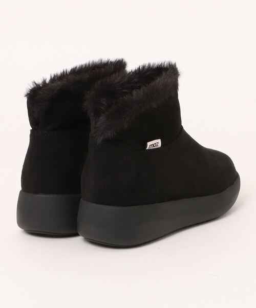 moz(モズ)の「moz(モズ)2way ファー ムートンブーツ(ブーツ・レディース・ダークベージュ/ブラック・22.5cm/23.0cm/23.5cm/24.0cm/24.5cm/25.0cm)」の3枚目の写真