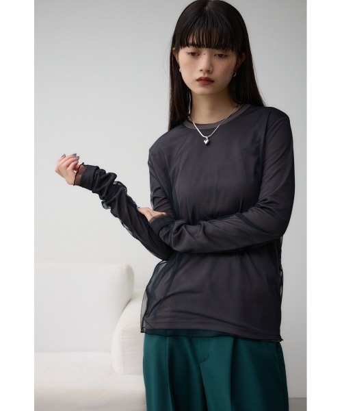 AZUL by moussy（アズールバイマウジー）の「チュールレイヤードロングTシャツ（Tシャツ/カットソー・レディース・チャコールグレー/ライトグレー/オフホワイト・FREE）」の5枚目の写真