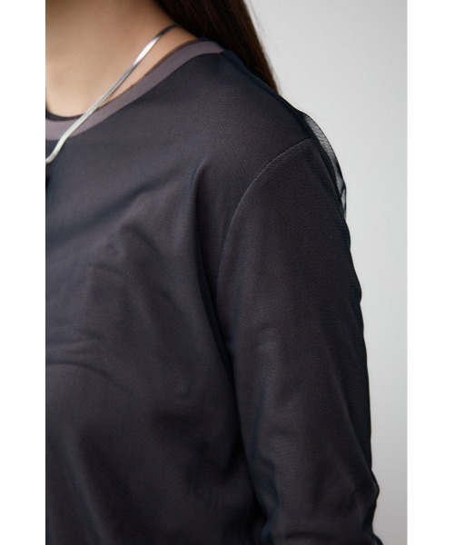 AZUL by moussy（アズールバイマウジー）の「チュールレイヤードロングTシャツ（Tシャツ/カットソー・レディース・チャコールグレー/ライトグレー/オフホワイト・FREE）」の11枚目の写真