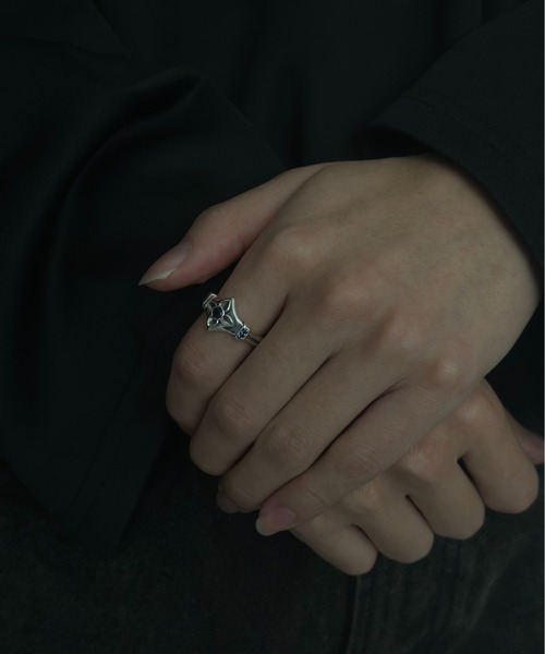 blatto(ブラット)の「【blatto 925silver】925シルバー ストーン フラワー フリーサイズ サイズ調節可 リング 指輪 bla-ring-00737 N(リング・メンズ・クリア/ブルー/ブラック・FREE)」の8枚目の写真
