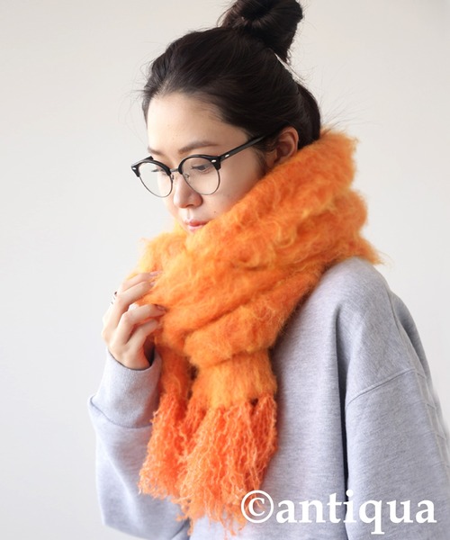 antiqua(アンティカ)の「フリンジマフラー(マフラー・レディース・オレンジ/イエロー/ブルー・ONESIZE)」の14枚目の写真