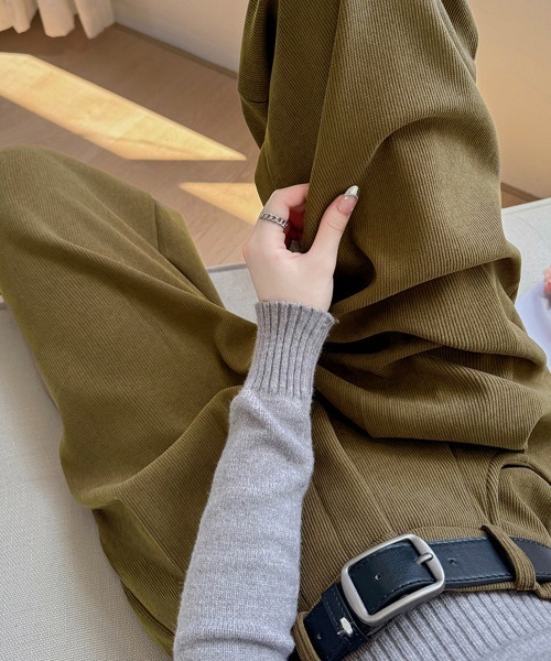 Miniministore(ミニミニストア)の「コーデュロイパンツ裏起毛ノーマル2タイプ(カーゴパンツ・レディース・ブラック系1/ブラック系2/ブラウン系1/ブラウン系2/ベージュ系1/ベージュ系2/アイボリー系1/アイボリー系2・M/L/XL)」の14枚目の写真