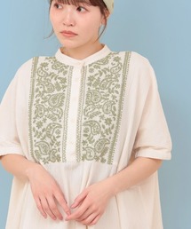Rico クレープペイズリー刺繍プルオーバー