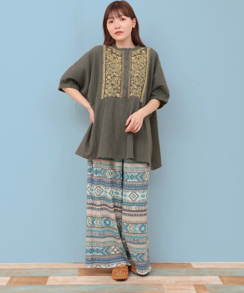 チチカカ(チチカカ)の「Rico クレープペイズリー刺繍プルオーバー(シャツ/ブラウス・レディース・イエロー/ライトベージュ/チャコールグレー・FREE)」の13枚目の写真