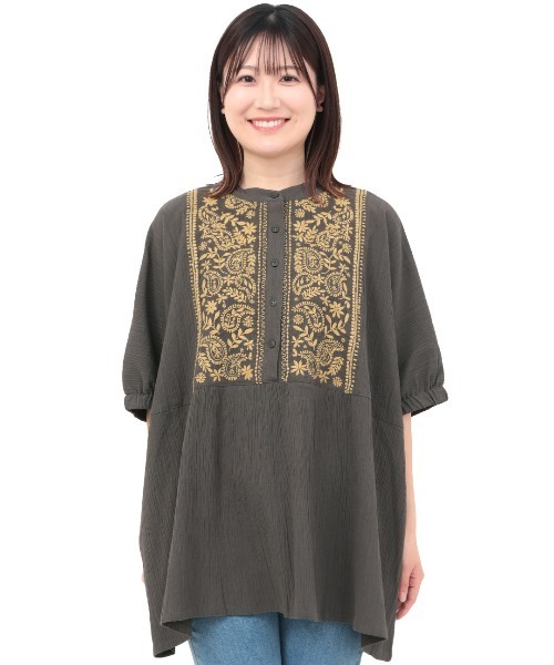 チチカカ(チチカカ)の「Rico クレープペイズリー刺繍プルオーバー(シャツ/ブラウス・レディース・イエロー/ライトベージュ/チャコールグレー・FREE)」の17枚目の写真