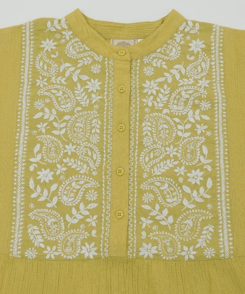 Rico クレープペイズリー刺繍プルオーバー（シャツ/ブラウス