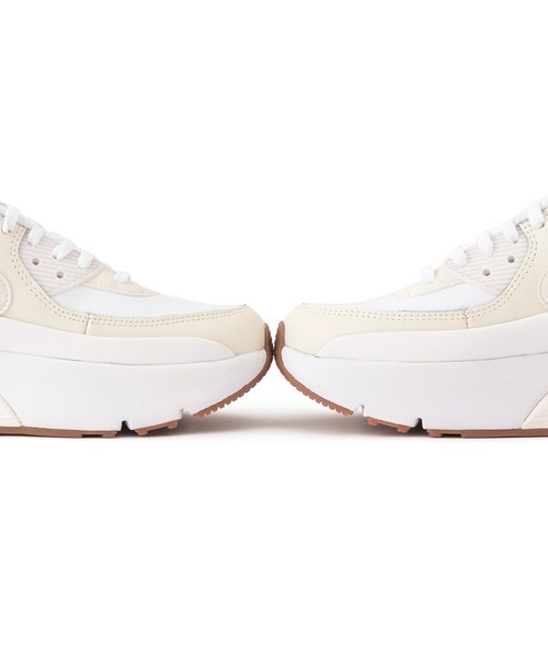 NIKE(ナイキ)の「【NIKE】ナイキ エアマックス90 LV8 ウィメンズシューズ(スニーカー・レディース・ホワイト・23/24/25/22.5cm/23.5cm/24.5cm/25.5cm)」の17枚目の写真