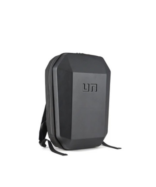 UNITED NUDE(ユナイテッドヌード)の「Stealth Backpack S(バックパック/リュック・レディース・ブラック・MEDIUM)」の3枚目の写真