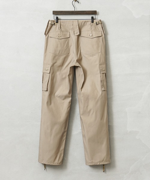 MILITARY（ミリタリー）の「実物 新品 デッドストック オランダ軍 ベイカーポケット BDU カーゴパンツ（カーゴパンツ・メンズ・カーキ・30/32/34）」の3枚目の写真