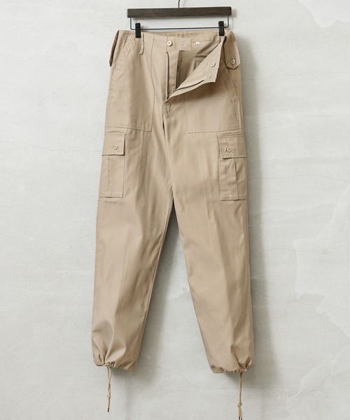 MILITARY（ミリタリー）の「実物 新品 デッドストック オランダ軍 ベイカーポケット BDU カーゴパンツ（カーゴパンツ・メンズ・カーキ・30/32/34）」の4枚目の写真