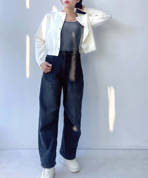 AS KNOW AS plus（アズノゥアズプラス）の「●パールボタン クルーネックカーディガン（カーディガン/ボレロ・レディース・ブラック/オフホワイト/グリーン/ホワイト×ブラック・FREE）」の19枚目の写真