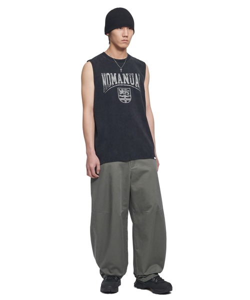 NOMANUAL（NOMANUAL）の「A'GEM/9 × .kom 『NOMANUAL/ノーマニュアル』 EMBLEM WASHED SLEEVELESS TEE/エンブレム ウォッシュドスリーブレス（Tシャツ/カットソー・メンズ・グレー/ブラック・M）」の7枚目の写真