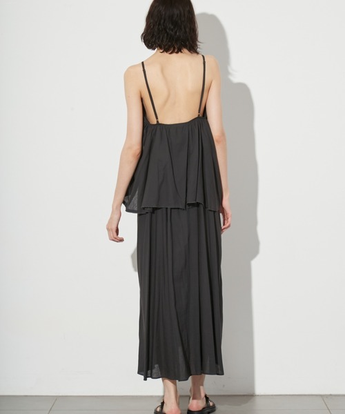 styling/（スタイリング）の「ラッフルキャミワンピース（ワンピース・レディース・ベージュ/チャコールグレー・0/1）」の3枚目の写真