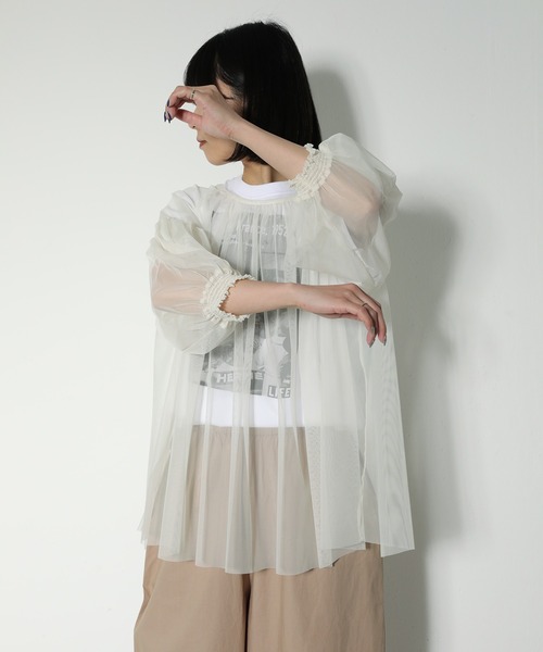 emesuelee(エメスーリー)の「2way チュールギャザーブラウス(シャツ/ブラウス・レディース・アイボリー/ブラック・フリー)」の5枚目の写真