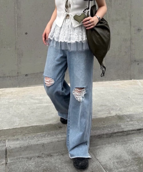 Kastane(カスタネ)の「【低身長サイズ追加/高身長サイズ/3サイズ展開/5色展開】デニムスリットワイドパンツ(デニムパンツ・レディース・ブルー系その他/ブラック/グレー/ブルー系その他2/ブルー・1/0/00)」の6枚目の写真