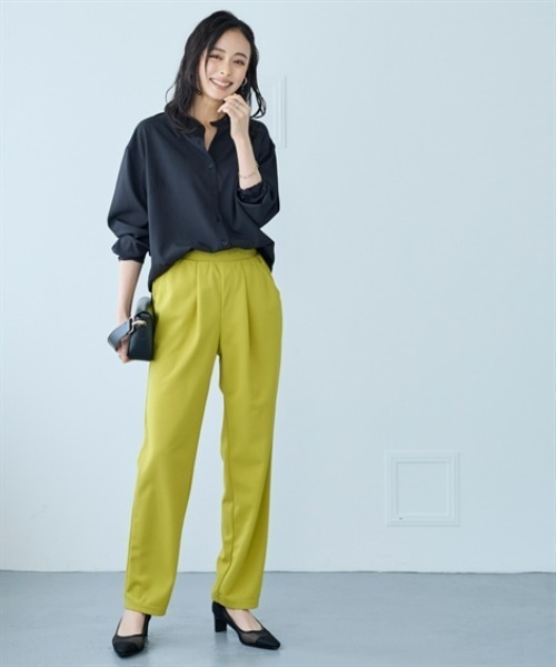 nissen(ニッセン)の「さらとろバンドカラーロングシャツ(防しわ・吸汗速乾)<大きいサイズ有>(シャツ/ブラウス・レディース・グレイッシュベージュ/セージグリーン/ブラック/オフホワイト・LL/S/M/L/3L)」の10枚目の写真