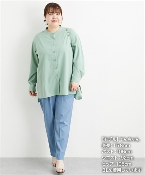 nissen(ニッセン)の「さらとろバンドカラーロングシャツ(防しわ・吸汗速乾)<大きいサイズ有>(シャツ/ブラウス・レディース・グレイッシュベージュ/セージグリーン/ブラック/オフホワイト・LL/S/M/L/3L)」の16枚目の写真