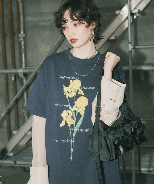 ELLEgirl（エルガール）の「アイリスプリントチュニックTシャツ【ELLEgirl/エルガール】（Tシャツ/カットソー・レディース・ブラック/ネイビー/オフホワイト・FREE）」の12枚目の写真