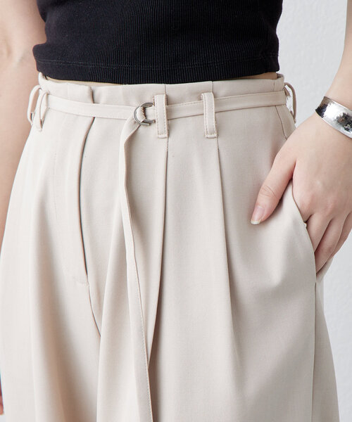 mystic（ミスティック）の「ベルト付き2タックパンツ（その他パンツ・レディース・ブラック/アイボリー/グリーン・1/2）」の11枚目の写真