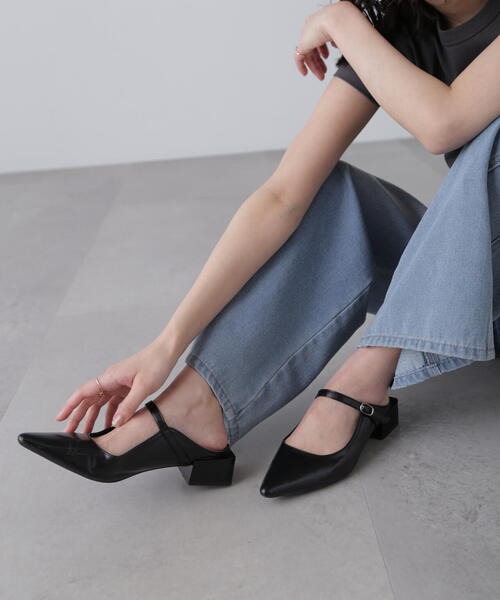 FREE'S MART（フリーズマート）の「◆メリージェーンミュール（パンプス・レディース・ゴールド/ベージュ/ブラック・SMALL/MEDIUM）」の2枚目の写真