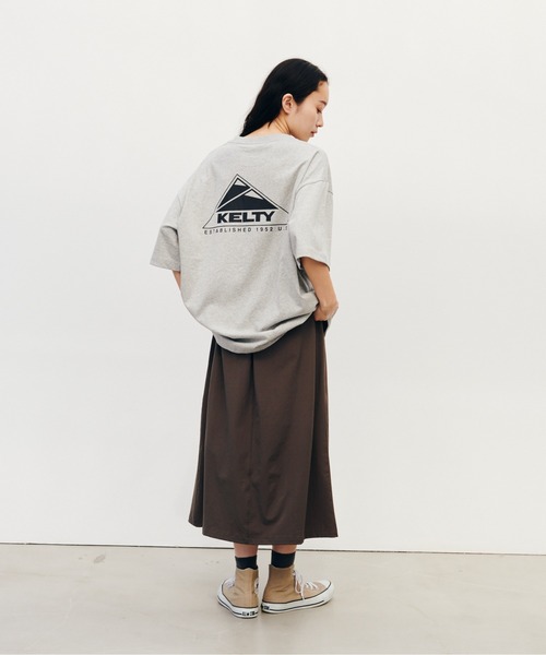 KELTY(ケルティ)の「バック ロゴ S/S ティーシャツ(Tシャツ/カットソー・レディース・ブラック/ヘザーグレー/ホワイト/ベージュ/ネイビー・M/S/L/XL)」の15枚目の写真
