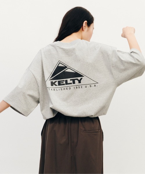 KELTY(ケルティ)の「バック ロゴ S/S ティーシャツ(Tシャツ/カットソー・レディース・ブラック/ヘザーグレー/ホワイト/ベージュ/ネイビー・M/S/L/XL)」の21枚目の写真