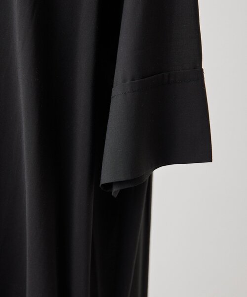 ear PAPILLONNER(イアパピヨネ)の「裾バルーン半袖シャツワンピース【SUM1 STYLE(スミスタイル)】(ワンピース・レディース・ブラック・FREE)」の12枚目の写真