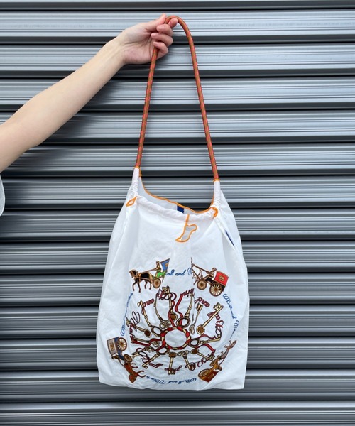 【正規品】ボールアンドチェーン★KEY&CARRIAGE Ball&Chain(ボールアンドチェーン) KEY＆CARRIAGE Circle pouch