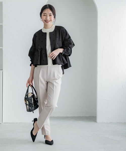 coca（coca）（コカ）の「フロッキードットフレアジャケット（ブルゾン・レディース・ブラック・L/M）」の2枚目の写真