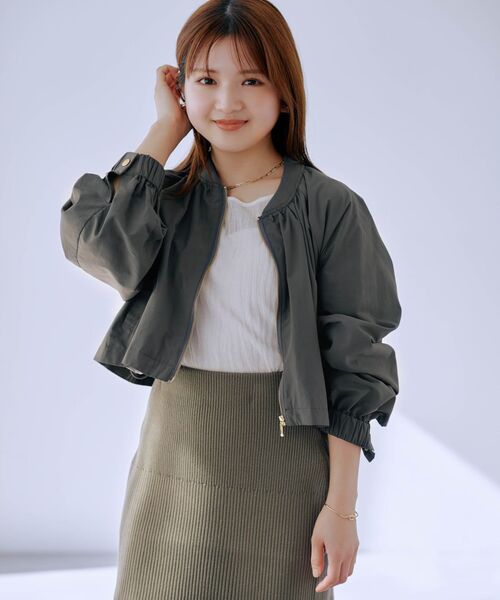 COHINA(コヒナ)の「【UVカット/撥水/透湿/冷感】2wayシアードッキングドロストブルゾン 【低身長・小柄女性】(ブルゾン・レディース・イエロー/ホワイト/グレー・ONE SIZE)」の9枚目の写真